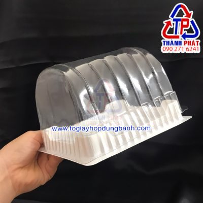 Hộp nhựa đựng bánh bông lan cuộn H22 - Hộp đựng bánh bông lan cuộn lớn ngắn