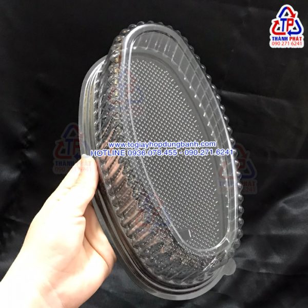 Hộp oval F70 đế đen - Hộp oval F70 đựng bánh bò thốt nốt - Hộp oval F70 đựng bánh Flan gato