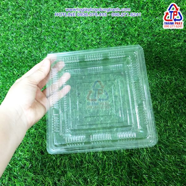 Hộp h18 vuông đựng bánh ngọt, bánh bông lan trứng muối mini