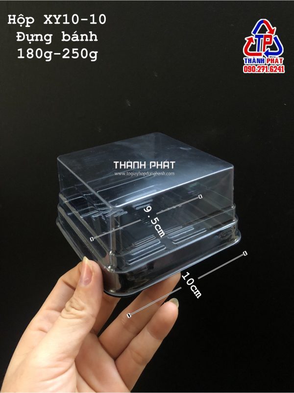 Hộp nhựa vuông đựng bánh trung thu 200g - hộp đựng rau câu trung thu 200g - hộp nhựa đựng bánh trung thu 200g - Hộp vuông đế đen đựng bánh trung thu 200g