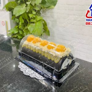 Hộp H19 đế đen - Hộp H19 đen - Hộp bông lan 19 đế đen - Hộp đựng bánh cuộn đế đen - Hộp đựng bánh cuộn H19 đế đen - Hộp đựng bánh bông lan trứng muối đen