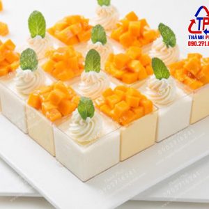 Ly panna cotta vuông ghép làm bánh mix vị - Ly mousse vuông LC-4245 trang trí tiệc teabreak - Ly bánh trang trí tiệc khai trương hội nghị