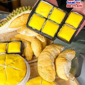 Hộp 2 ngăn đế đen đựng bánh crepe sầu riêng - Hộp đựng 2 cái bánh crepe sầu riêng đế đen - Hộp đựng bánh crepe sầu riêng 2 ngăn - hộp 2 ngăn đen đựng bánh crepe sầu riêng