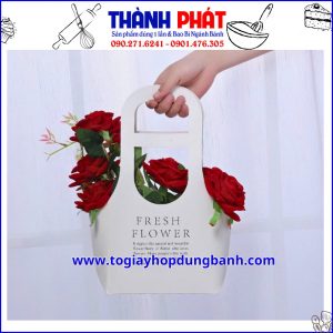 Túi hoa đựng bánh và hoa tặng quà lễ 20/10 - Túi quai xách đựng bánh và hoa tặng quà - túi quà tặng các dịp lễ