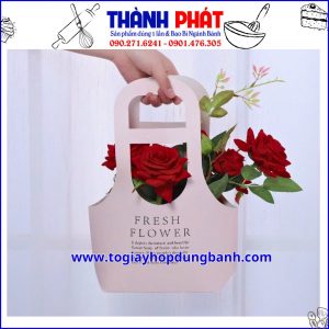 Túi hoa đựng bánh và hoa tặng quà lễ 20/10 - Túi quai xách đựng bánh và hoa tặng quà - túi quà tặng các dịp lễ