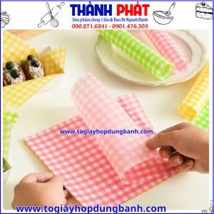 giấy lót bánh đẹp- giấy lót bánh take away- giấy lót đồ ăn- giấy nến thực phẩm- giấy lót bánh online- giấy lót bánh vuông 18cm