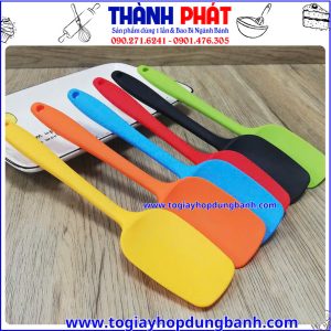 thìa silicon chịu nhiệt- thìa múc chống dính- thìa múc bột dài- dụng cụ làm bánh chuyên nghiệp- thìa nhiều màu- đồ dùng nhà bếp tiện lợi
