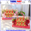 Hộp mica Happy Day đựng yến chưng - Hộp mica đựng quà trái cây - Hộp mica đựng quà Tết - Hộp mica Happy Day đựng quà Noel - Hộp Happy Day màu đỏ quai xách đựng bánh và hoa làm quà.